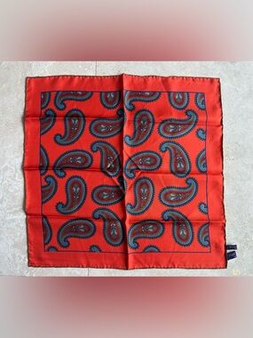 Vintage 1990’s Seaward Stearn 100% Silk Square Scarf in Red Paisley